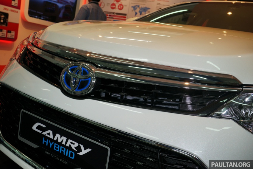 GALLERY: New Toyota Camry Hybrid Luxury variant 586138