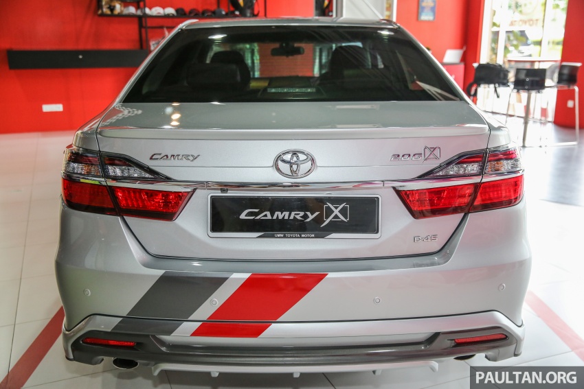 GALERI: Toyota Camry 2.0G X dipamer di Mitsui 585063