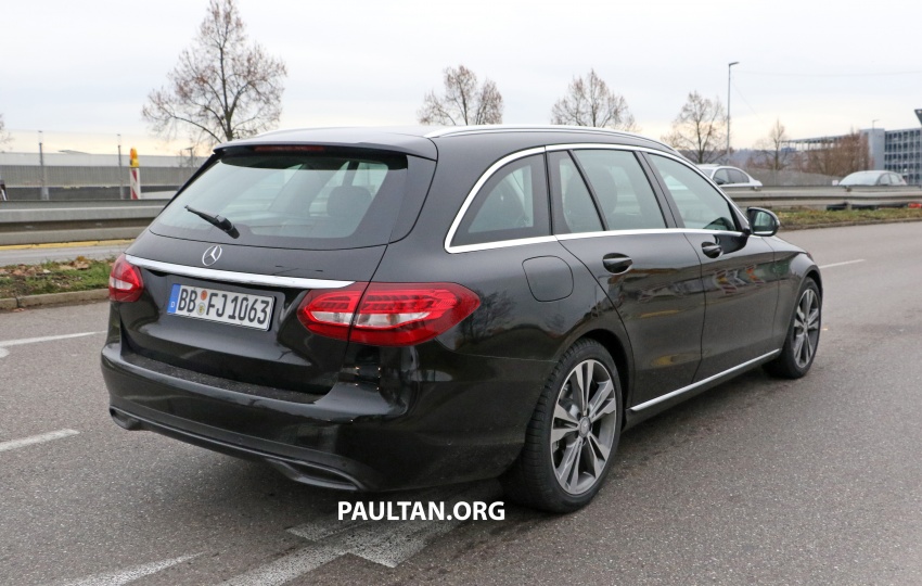 SPIED: W205 Mercedes C-Class facelift – interior seen 585277