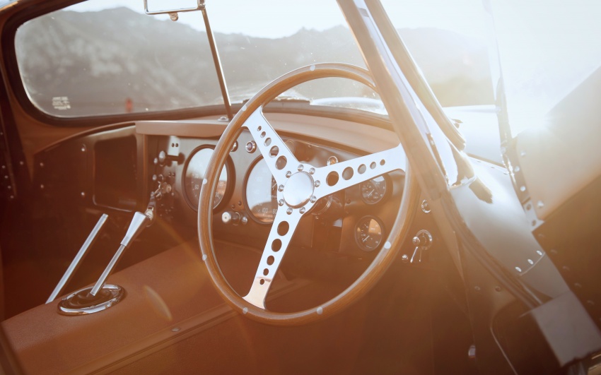 Jaguar XKSS debuts – fidelity to the 1957 specification 582238