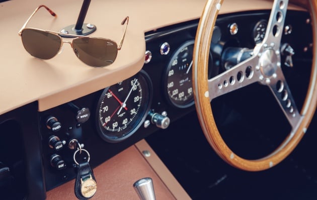 jaguar-xkss-12