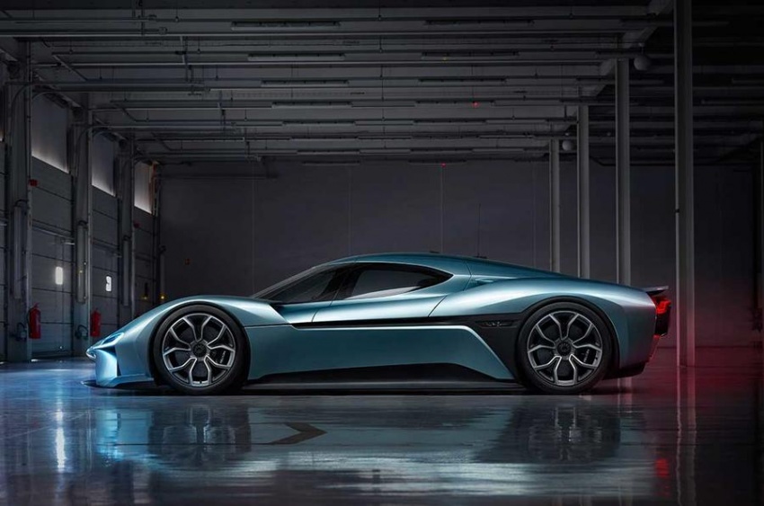 NextEV Nio EP9 catat rekod kereta elektrik terpantas di Nürburgring, kuasa 1,360 hp dari empat motor elektrik 582946