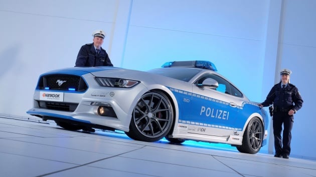 polizei-ford-mustang-gt-tuner_8_bm