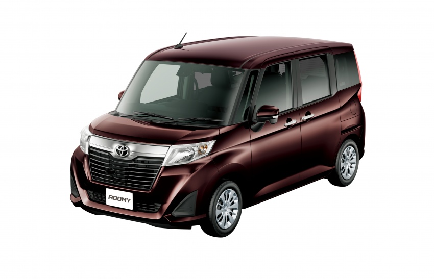 Toyota Roomy and Tank minivans launched in Japan 576066