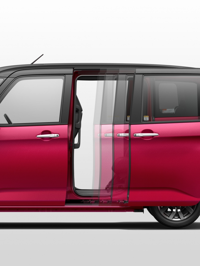 Toyota Roomy and Tank minivans launched in Japan 576152