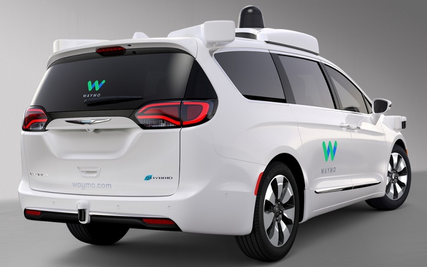 Google Waymo unveils autonomous Chrysler Pacifica 593407