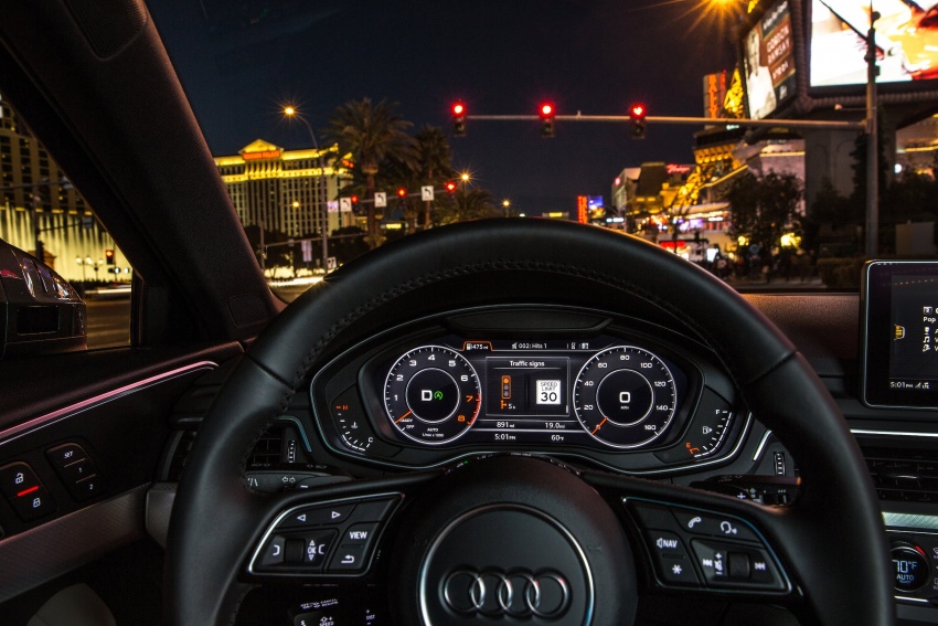 Audi introduces Traffic Light Information, first Vehicle-to-Infrastructure technology put into public use 589282