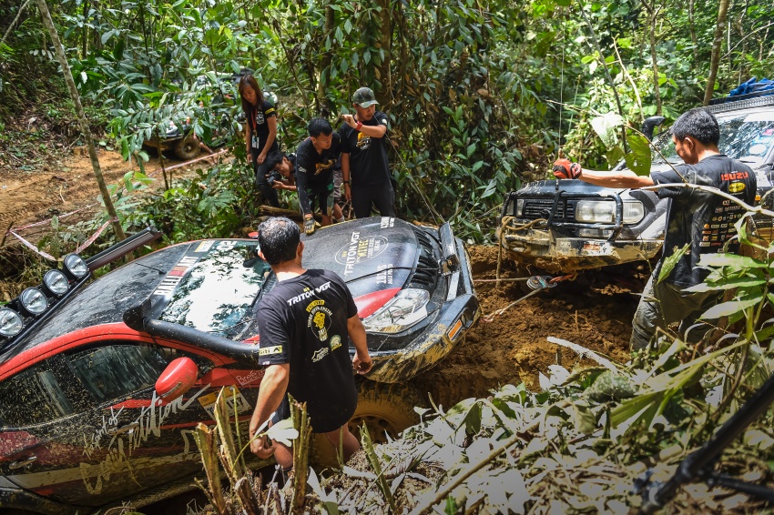 Borneo Safari International Offroad Challenge 2016 – Mitsubishi Triton lepasi ujian getir tanpa masalah 589520