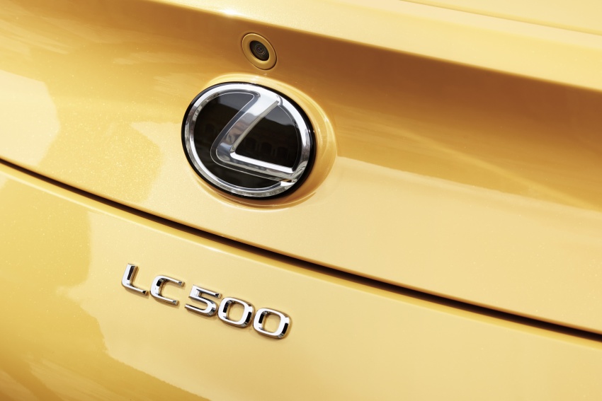 MEGA GALLERY: Lexus LC 500, LC 500h detailed 589911