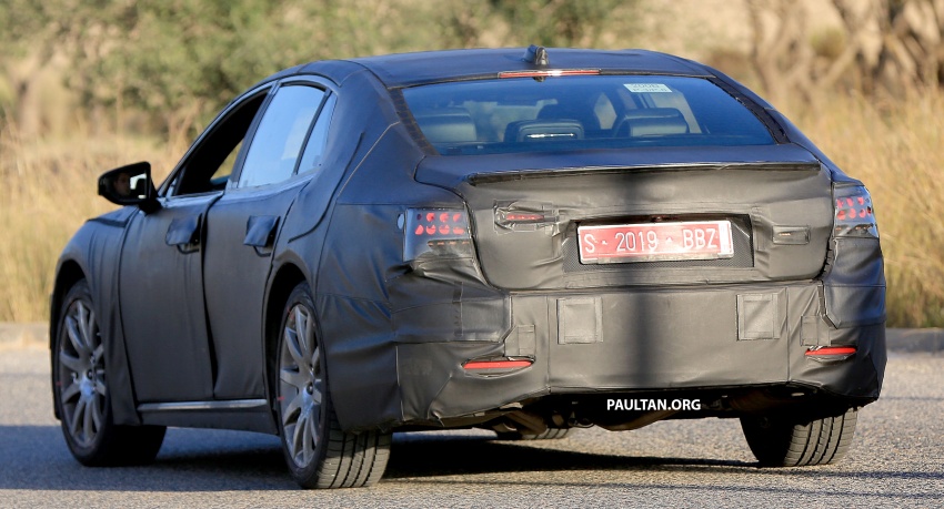 SPYSHOTS: Next-generation Lexus LS spotted testing 587040