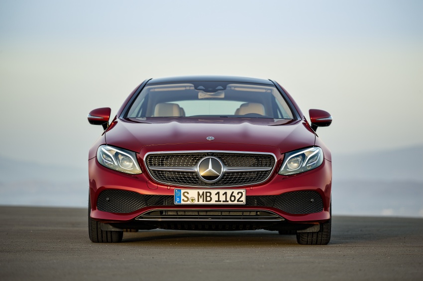 C238 Mercedes-Benz E-Class Coupe officially unveiled 591057