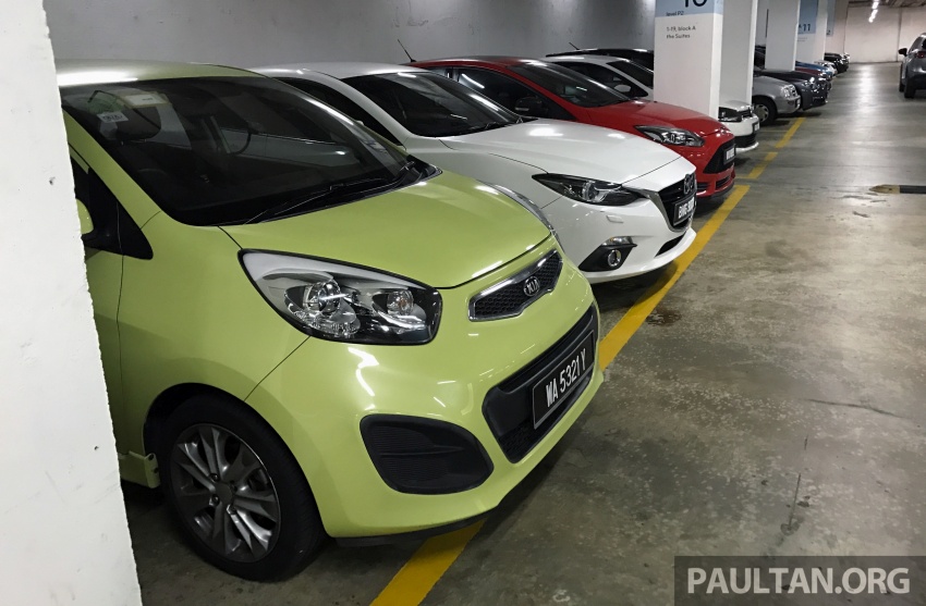 Malaysian drivers’ “obsession with reverse parking” a bad thing? Here’s why it’s a better and safer option 588143