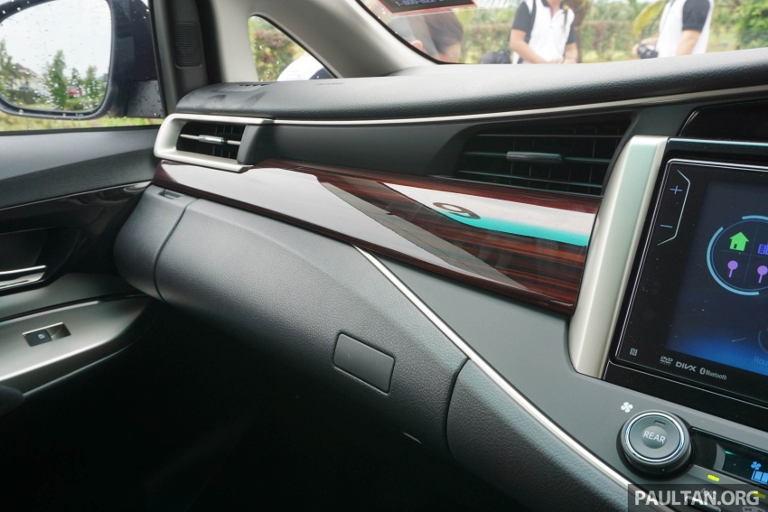 PANDU UJI: Toyota Innova 2.0G –  ciri lebih premium; mampukah ia menjadi MPV popular di Malaysia? 587405