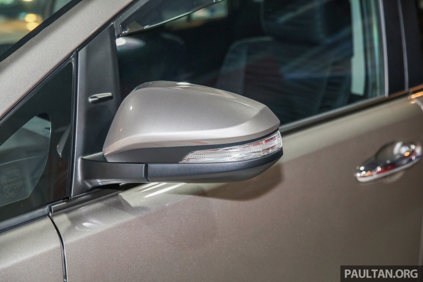 GALLERY: New Toyota Innova 2.0G on display – 8-seat MPV, Dual VVT-i, 6-spd auto, 7 airbags, VSC, RM126k 587574