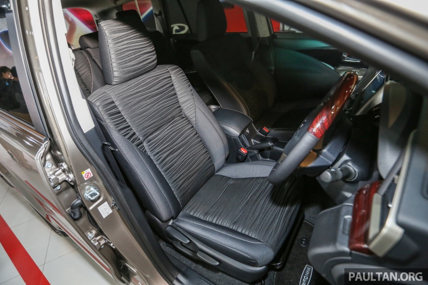 GALERI: Toyota Innova 2.0G baharu dipamerkan di Mitsui – MPV lapan-tempat duduk, Dual VVT-i, enam-kelajuan auto, tujuh beg udara, VSC, RM126k 587653