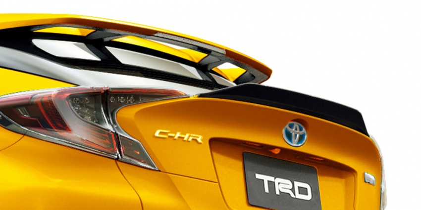 Toyota C-HR terima kit talaan TRD dan Modelista 592091