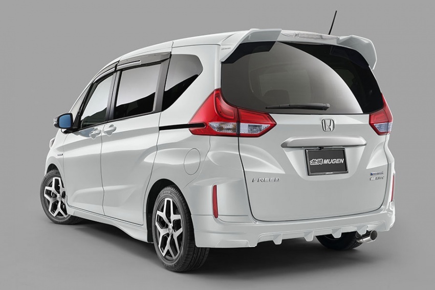 Honda tunjuk kenderaan yang akan dibawa ke Tokyo Auto Salon 2017 – beberapa van dan kereta lumba 593282
