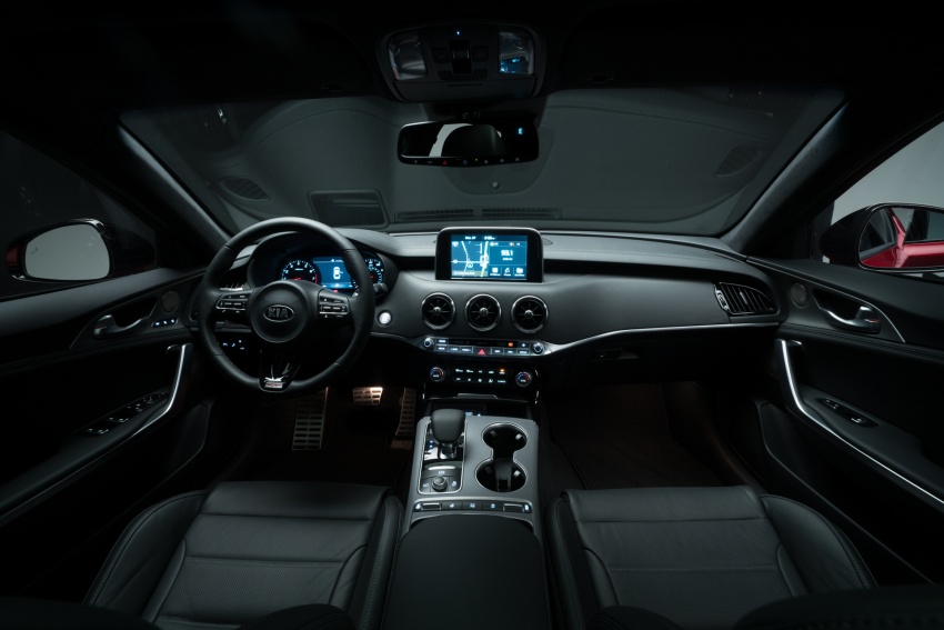 Kia Stinger 2018 didedahkan – model produksi sebenar kereta sport empat-pintu dari konsep Kia GT 600258