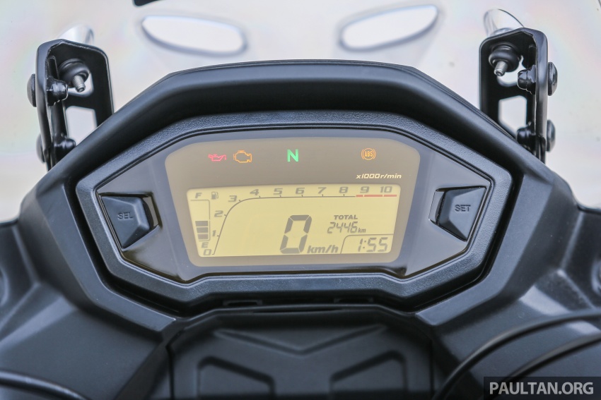 REVIEW: 2017 Honda CB500X – a soft, comfortable middle-weight two-cylinder commuter for any rider 608834