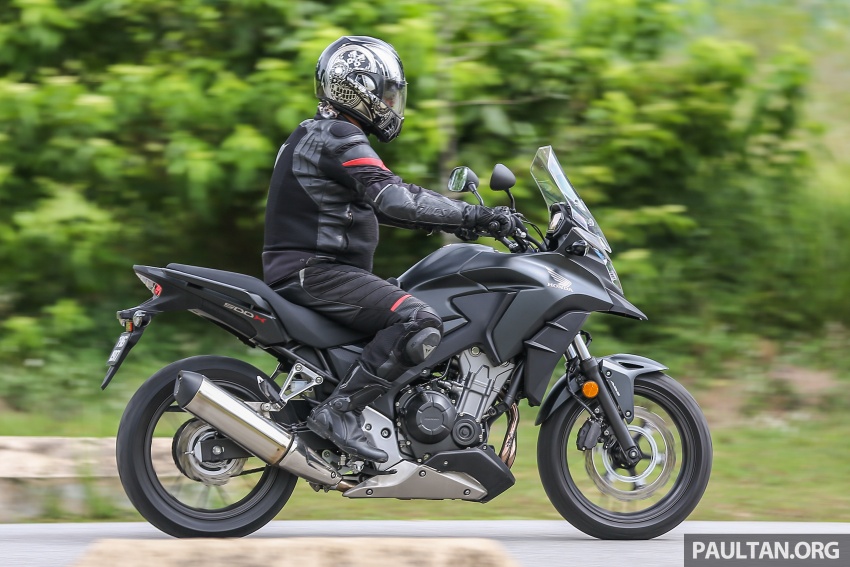 REVIEW: 2017 Honda CB500X – a soft, comfortable middle-weight two-cylinder commuter for any rider 608856
