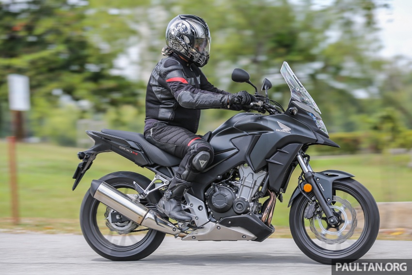REVIEW: 2017 Honda CB500X – a soft, comfortable middle-weight two-cylinder commuter for any rider 608860