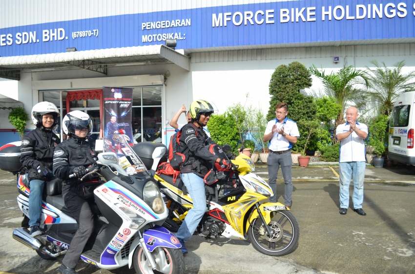 Malaysian family of three travels 6,011 km in 16 days across Indo-china by kapchai and scooter 607496