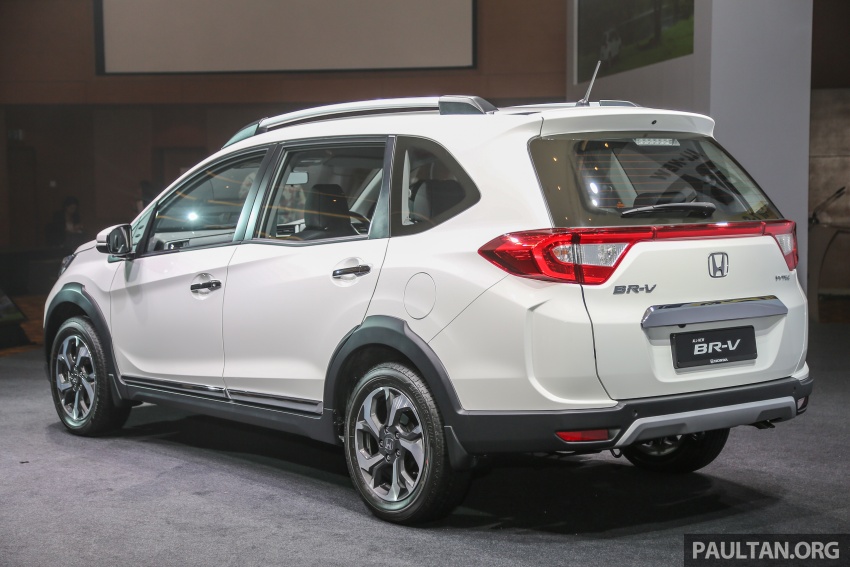 Honda BR-V 1.5L dilancarkan di Malaysia – crossover 7-tempat duduk, 2 varian, harga bermula RM85,800 598573