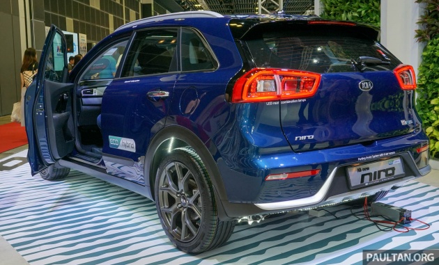 Kia Niro Hybrid debuts at the Singapore Motor Show