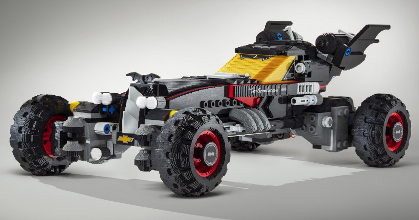 Chevrolet unveils life-size Lego Batmobile at Detroit Auto Show – 344,187 bricks, RM214 mil, 60.2L V100 605519