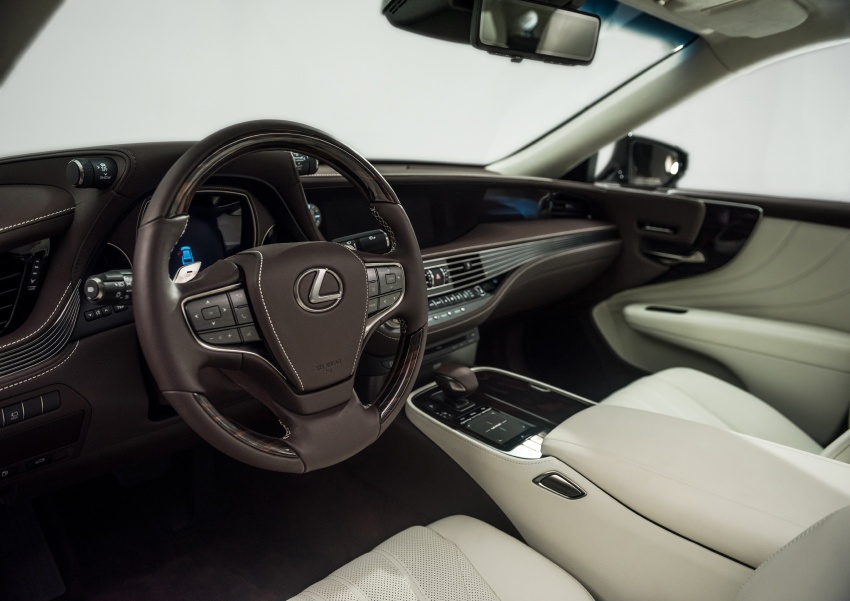 Lexus LS 2018 serba baharu dipertontonkan di Detroit – enjin baharu 3.5L V6, automatik 10-kelajuan 600813