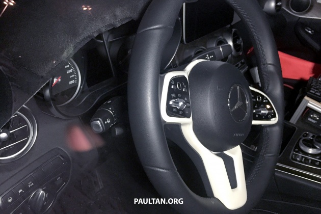 SPIED: Mercedes C-Class Estate facelift – interior seen
