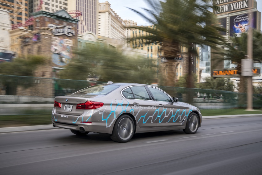 BMW i Inside Future with HoloActive Touch, BMW Connected, self-driving G30 5 Series at CES 2017 598432