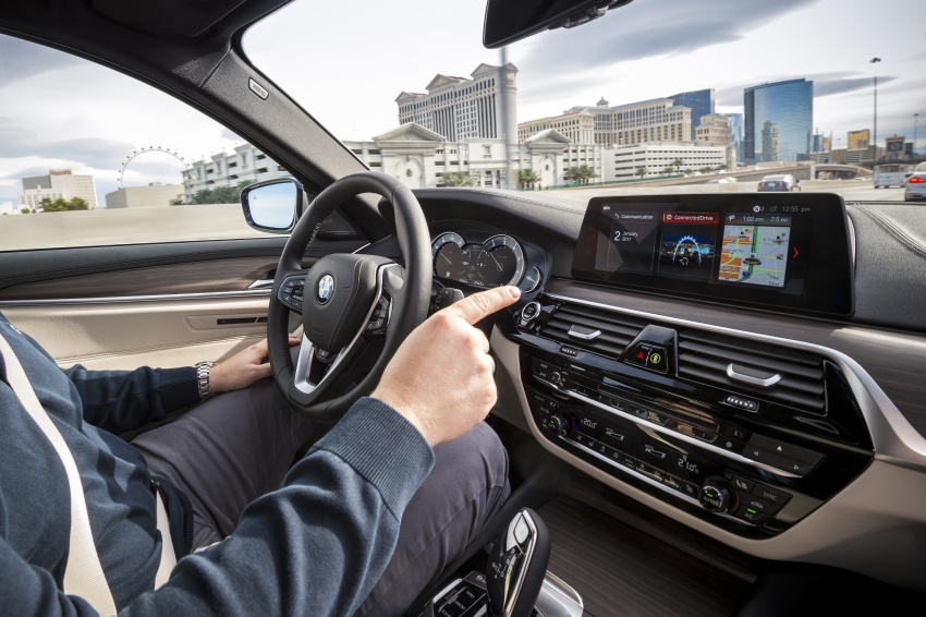 BMW i Inside Future with HoloActive Touch, BMW Connected, self-driving G30 5 Series at CES 2017 598450