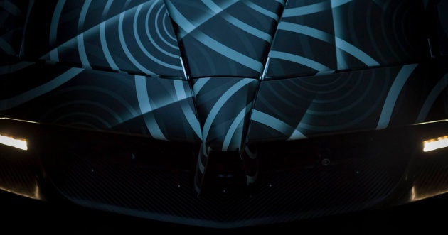 Teaser Pagani Huayra Roadster disiarkan sebelum kemunculan sulung di Geneva Motor Show 2017