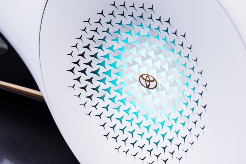 Toyota Concept-i – kereta konsep masa depan yang mampu berinteraksi dan membaca emosi pemandu 599007