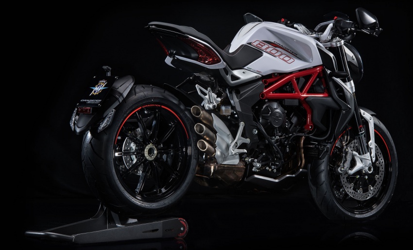 2017 MV Agusta 800 Dragster Blackout by Valter Moto 606575