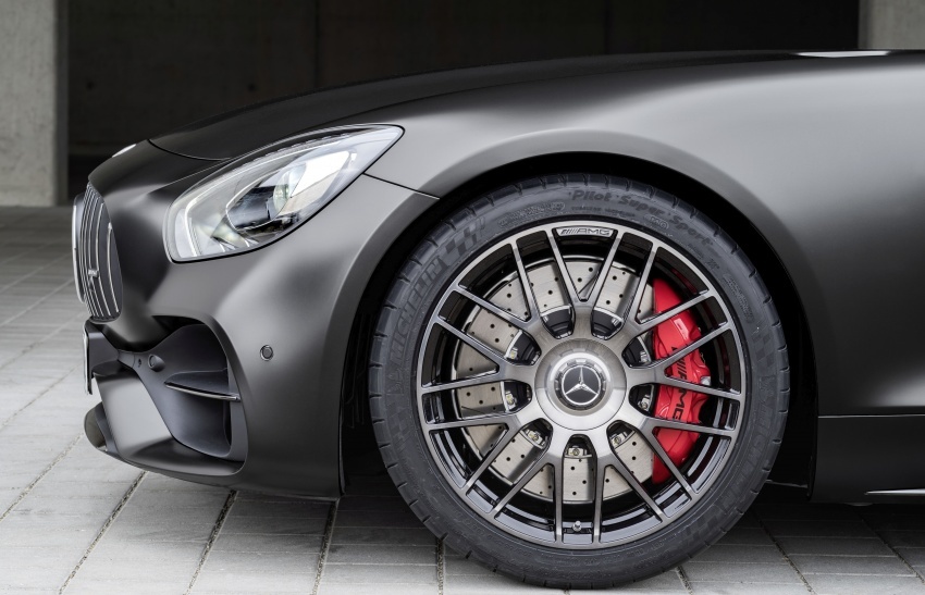 Mercedes-AMG GT C Coupe tampil di Detroit – GT dan GT S dapat pembaharuan gaya dan kelengkapan 601402