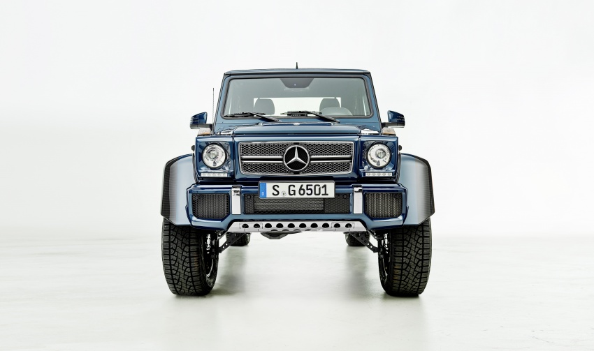 Mercedes-Maybach G650 Landaulet revealed – open-top, off-road luxury with S-Class rear seats, AMG V12 614323