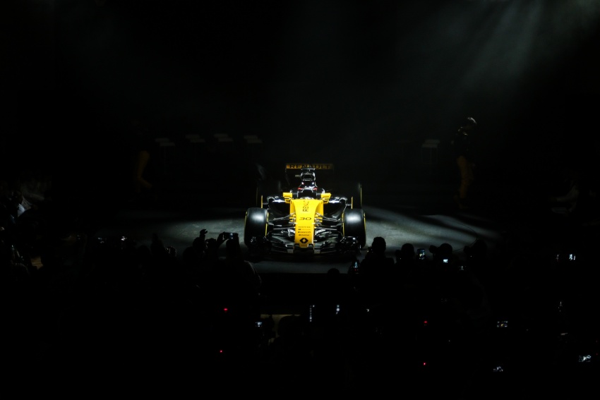 Renault R.S.17 Formula 1 car for 2017 season unveiled 619427