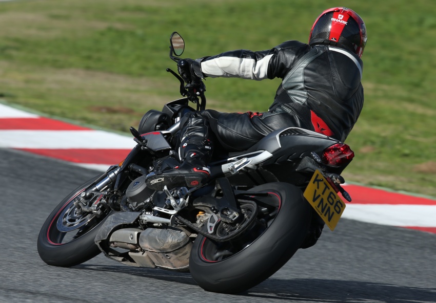 REVIEW: 2017 Triumph Street Triple 765 RS – media road and track test in Catalunya, Spain 616569