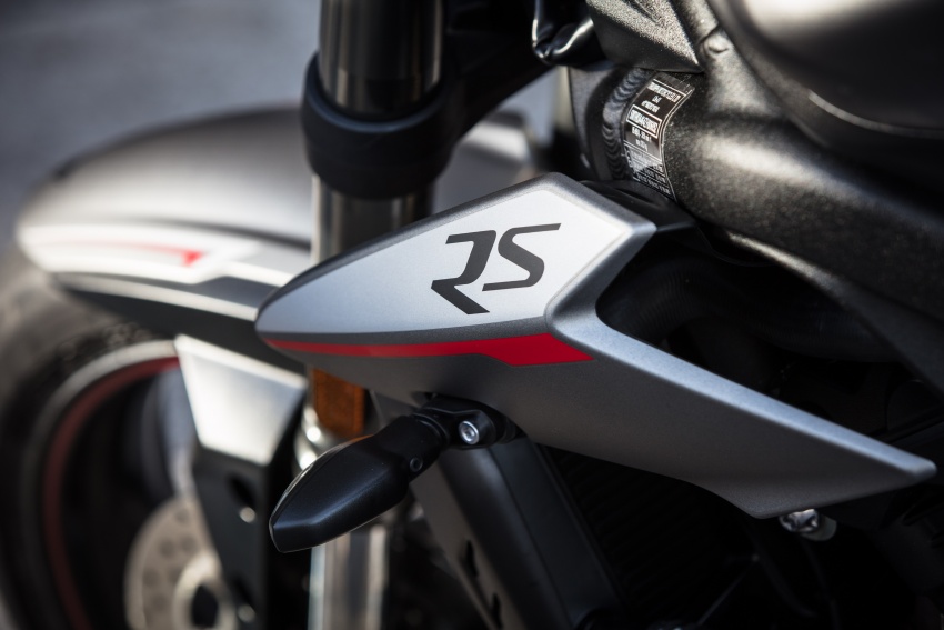 REVIEW: 2017 Triumph Street Triple 765 RS – media road and track test in Catalunya, Spain 616652