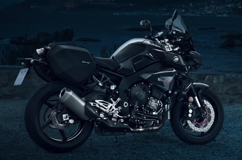 2017 Yamaha MT-10 Tourer in Europe this March 621028