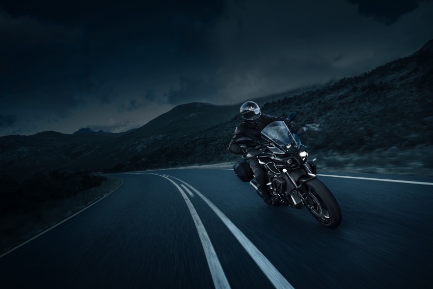 2017 Yamaha MT-10 Tourer in Europe this March 621002