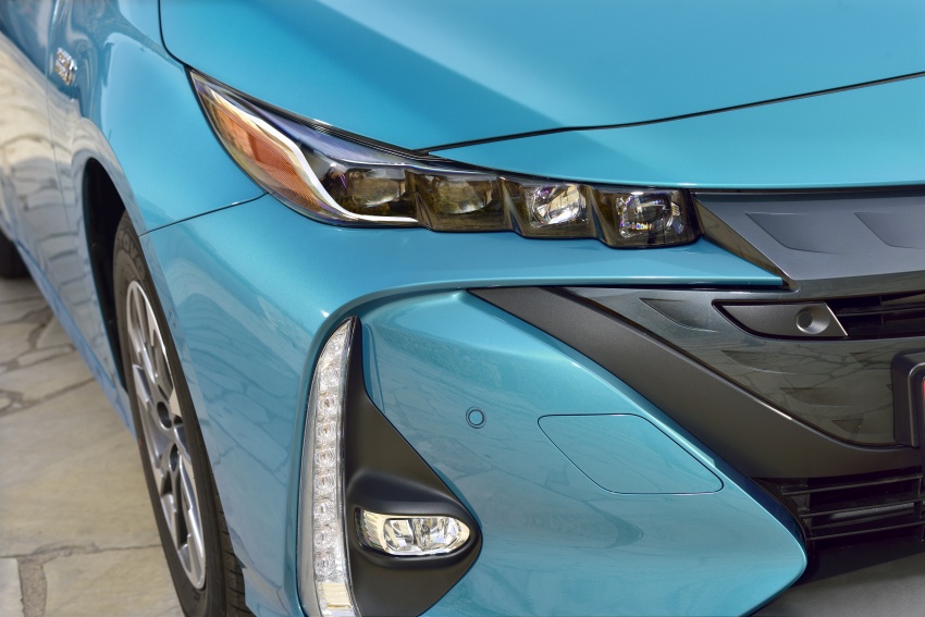 New Toyota Prius Plug-in Hybrid – double the EV range 612709