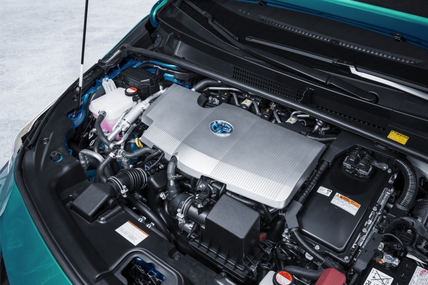 New Toyota Prius Plug-in Hybrid – double the EV range 612801