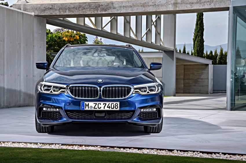 BMW 5 Series Touring G31 muncul – 4 varian termasuk diesel akan ditawarkan, ruang simpanan 1,700 liter 610493