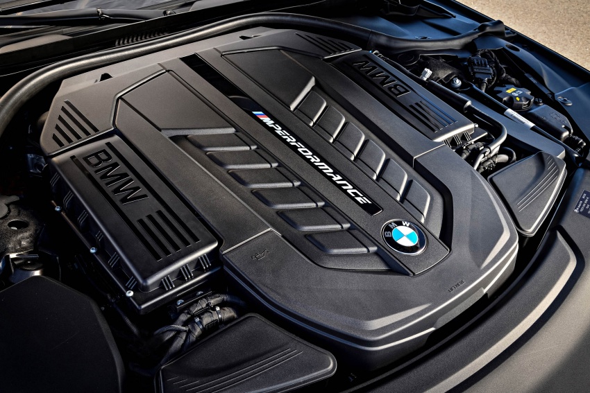 GALLERY: BMW M760Li V12 in detail, plus videos 611842