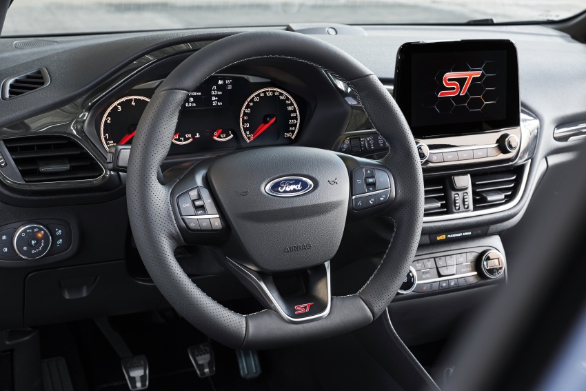Ford Fiesta ST 2018 didedahkan, tampil enjin lebih kecil – 1.5 liter turbo, tiga-silinder, 200 PS/290 Nm! 621232