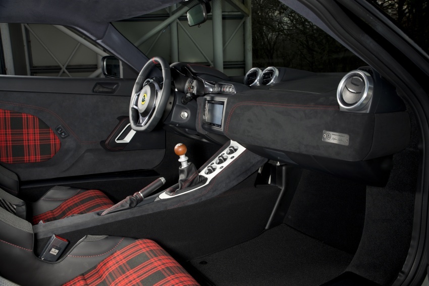 Lotus keluarkan Evora Sport 410 khas untuk sambut ulang tahun ke 40 kereta James Bond boleh selam 617499