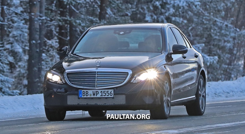 SPIED: Mercedes W205 C-Class facelift spotted testing 618418